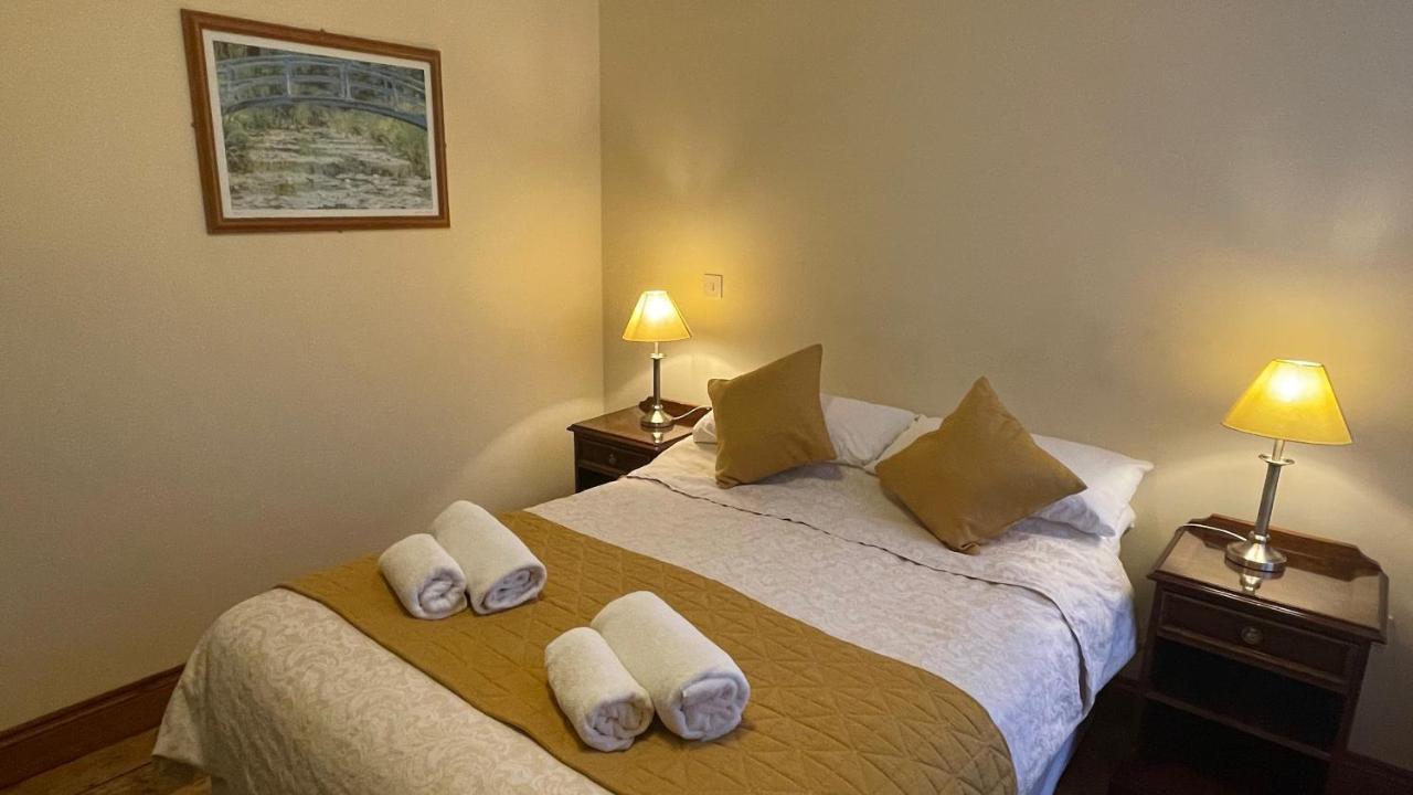 Crown Hotel Downham Market Eksteriør bilde
